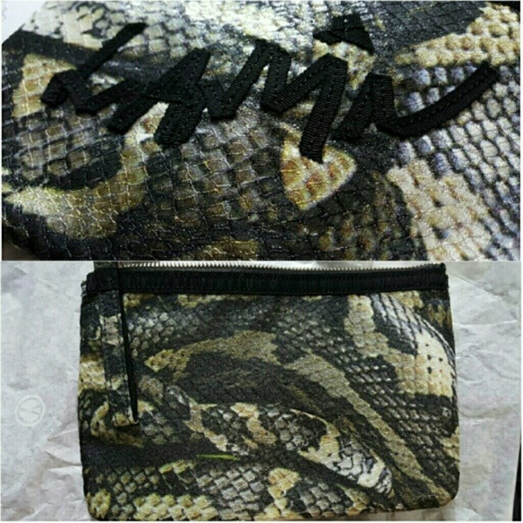 🚫SOLD🚫NWT AUTHENTIC LANVIN SOFT CLUTCH - Picture 5 of 5